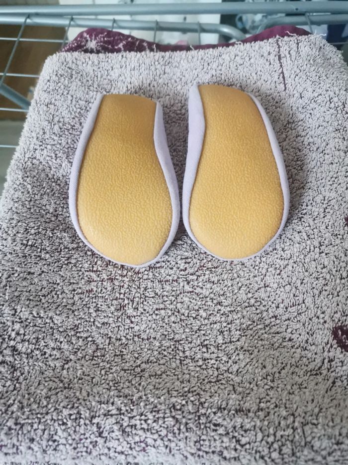 Chaussons danse ou gym - photo numéro 4