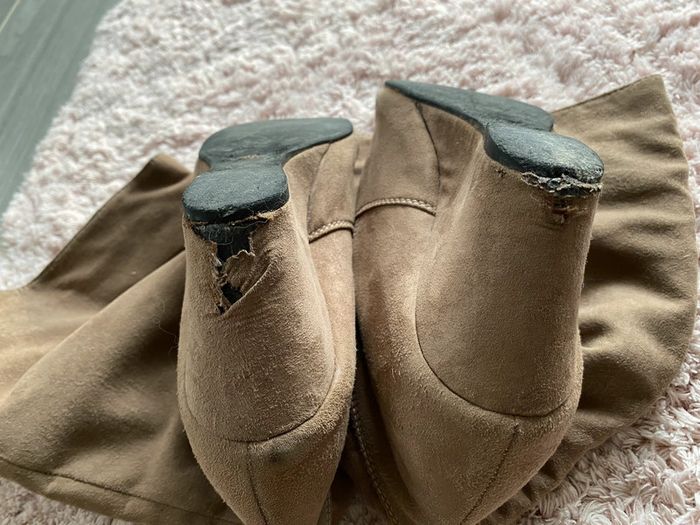 Bottes à talon compensées en daim taille 37 - photo numéro 8