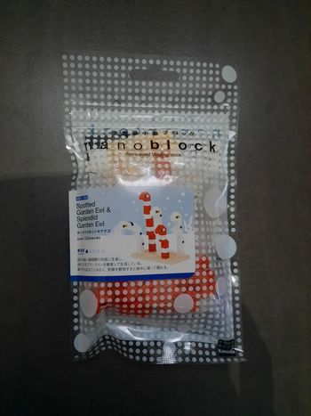 Nanoblock _ Spotted Garden Eel & Splendid Garden Eel - NBC_088