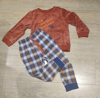 Pyjama bi matière Tape à l'oeil taille 4 ans 