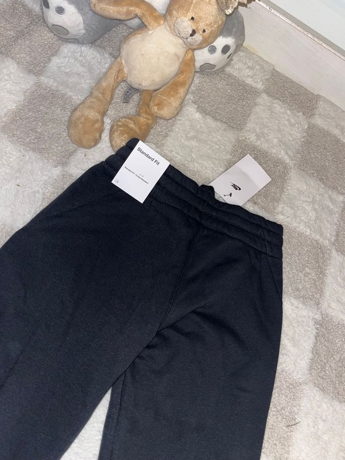 Jogging Nike neuf - photo numéro 6