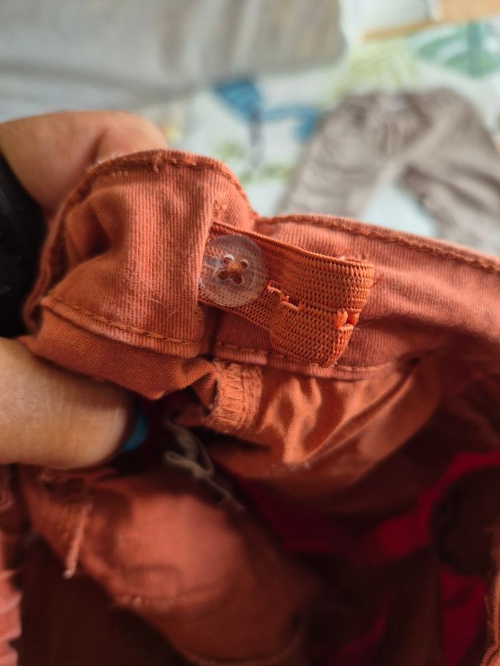 Lot de pantalons garçon 6 ans - photo numéro 2