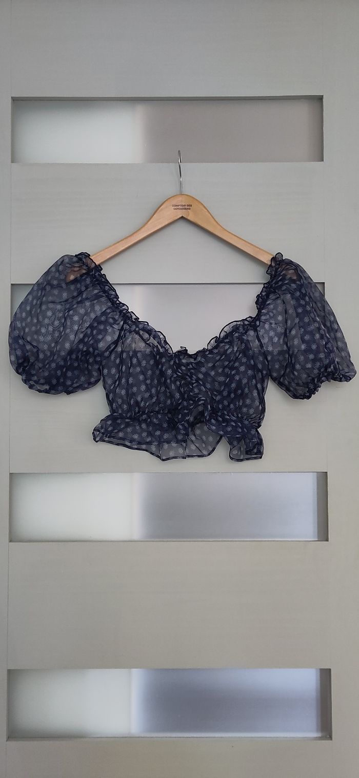 Crop top transparent à fleurs