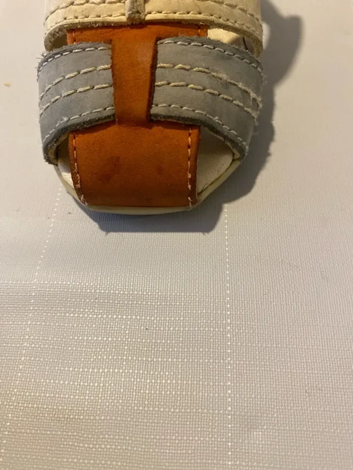 Sandale cuir kickers scratch - photo numéro 2