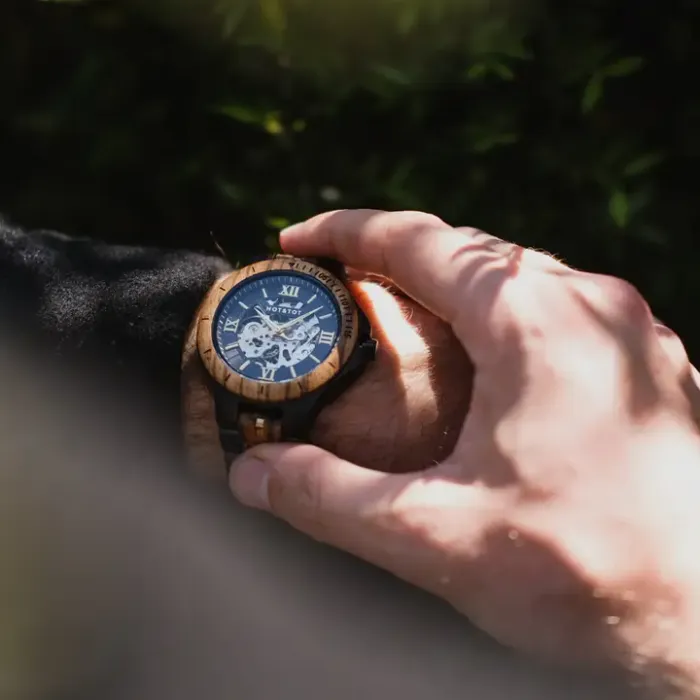 Montre Automatique Gold Motus - photo numéro 6