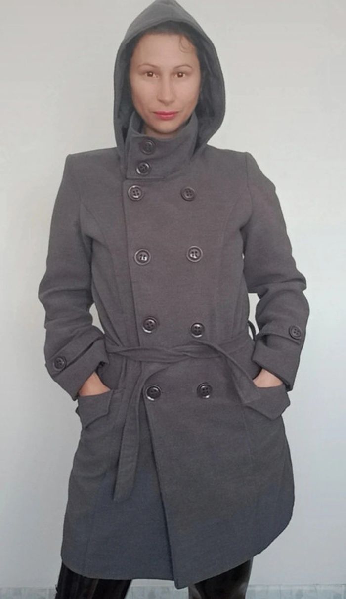 Manteau trois quart gris chic ceinture et col montant - photo numéro 12