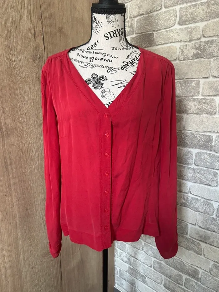 Chemisier rouge taille XL