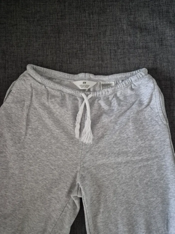 Bas de jogging fille Taille 12/13 ans - photo numéro 2