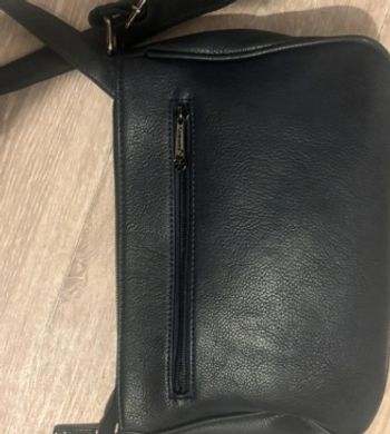 Sac à main bandoulière bleu marine