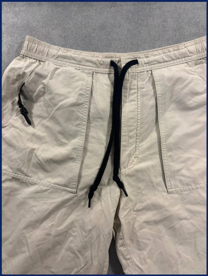 Short Nike Vintage y2k beige logo brodé noir Taille M - photo numéro 5