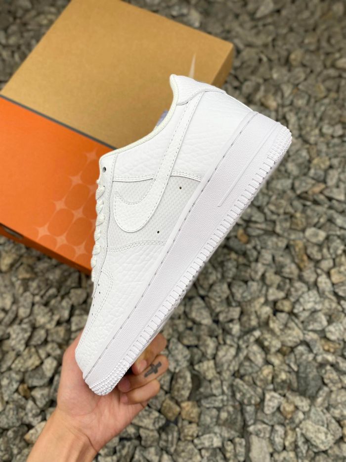 Nike Air Force 1 Low '07 White (armée de l'air blanche) 43 - photo numéro 7
