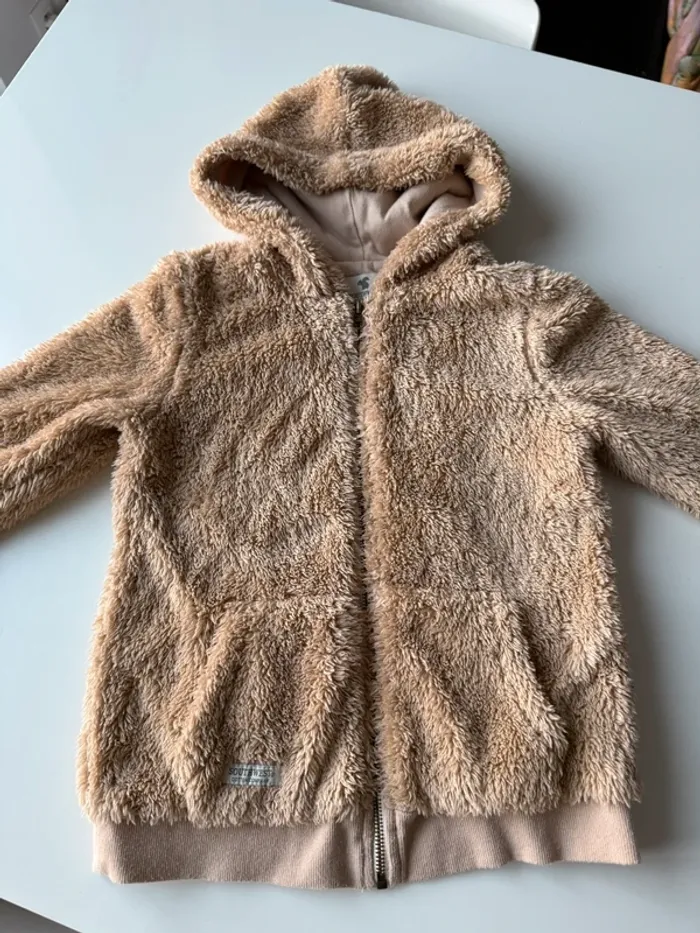 Veste zippe pilou beige