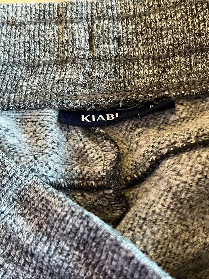 Je vend un pantalon garçon enfant taille 8 ans 126-131 cm très bon état - photo numéro 4