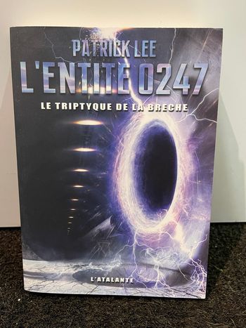 Livre L’Entité 0247