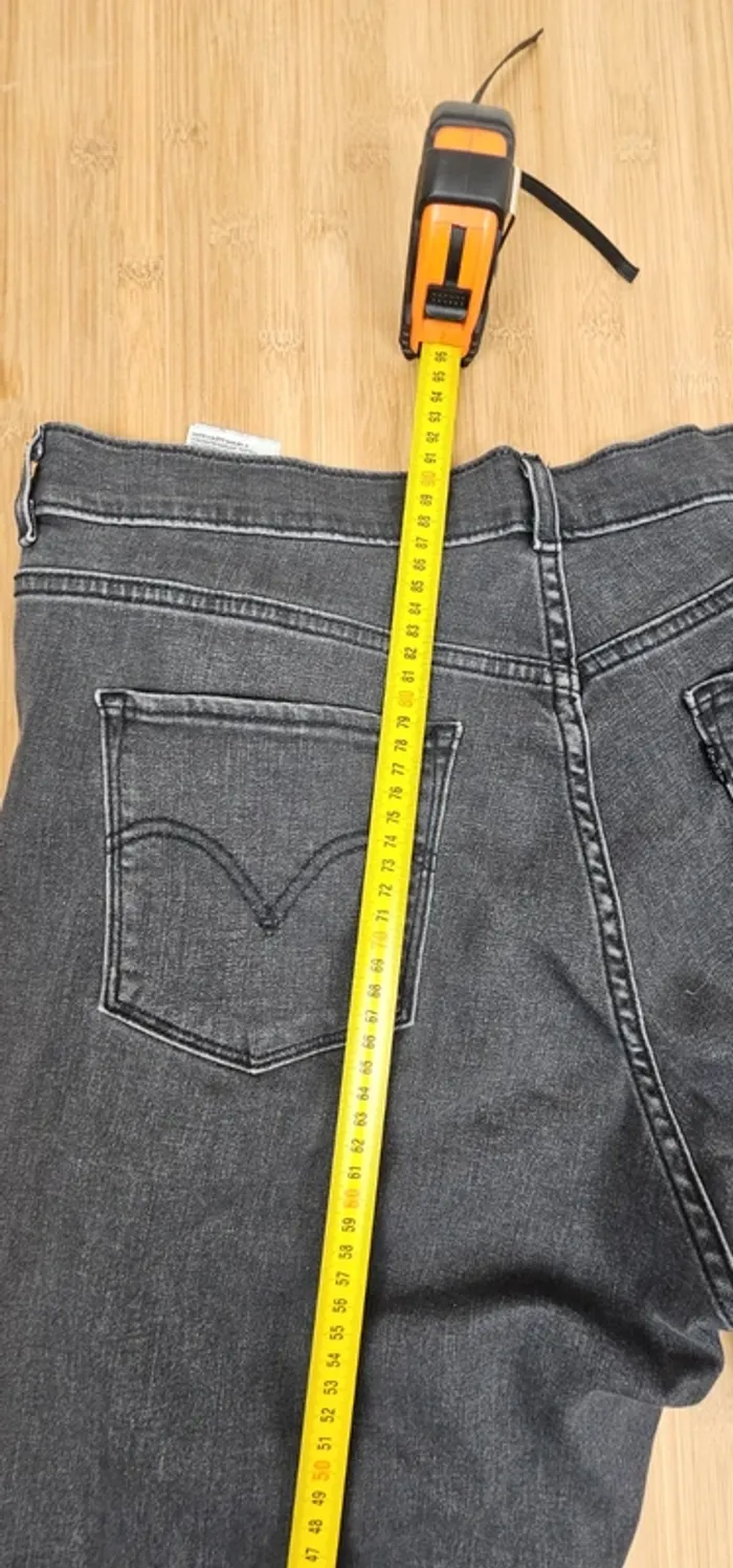 Levi's Classic crop T:48 W33 - photo numéro 13