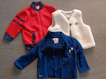 Lot gilets 6 mois