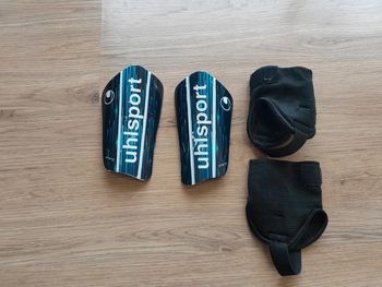 Protège tibias whisport taille XXS