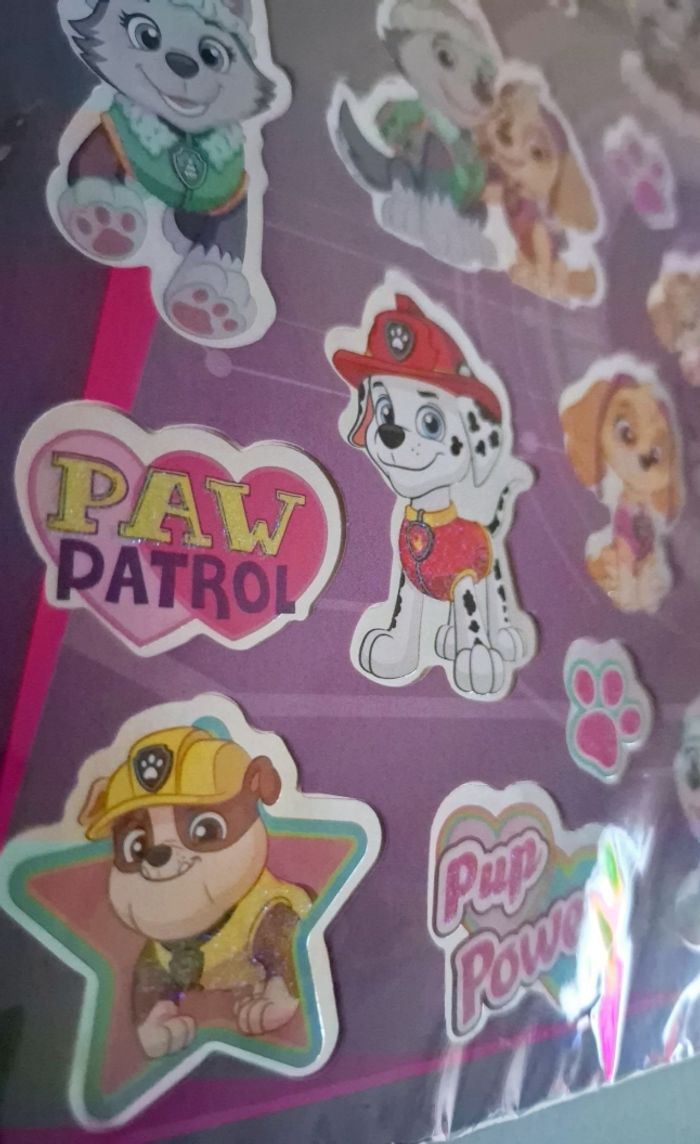 Lot Patrouille ( trousse / mug/ stickers) - photo numéro 9