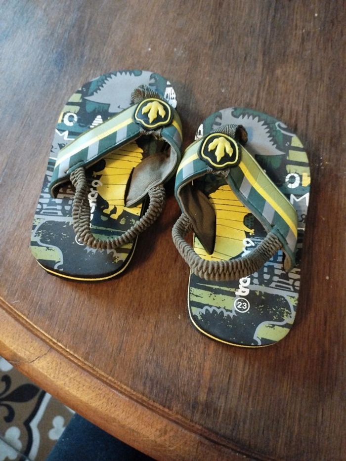 Chaussures de plage dinosaure taille 23 - photo numéro 3
