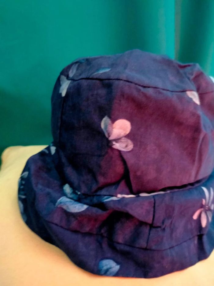 Bob violet à fleurs – Taille 60 cm – 100% coton