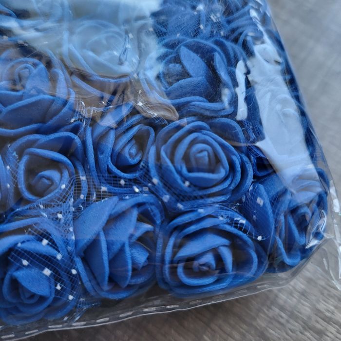 Lot de 144 rose bleues pour activité créative - photo numéro 2
