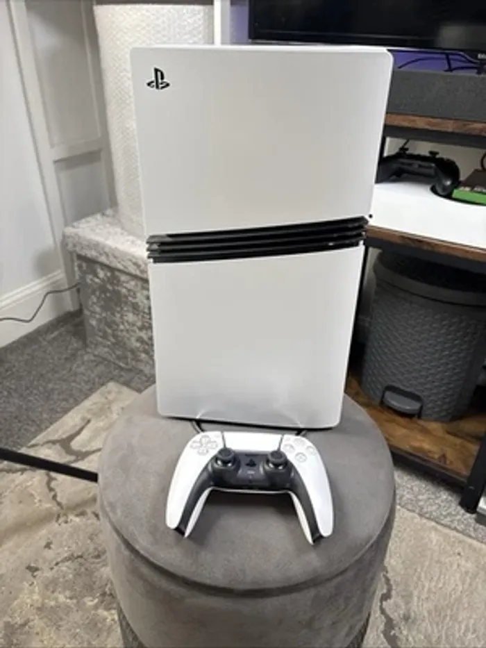 Console Sony PlayStation 5 Pro 2 To - photo numéro 3