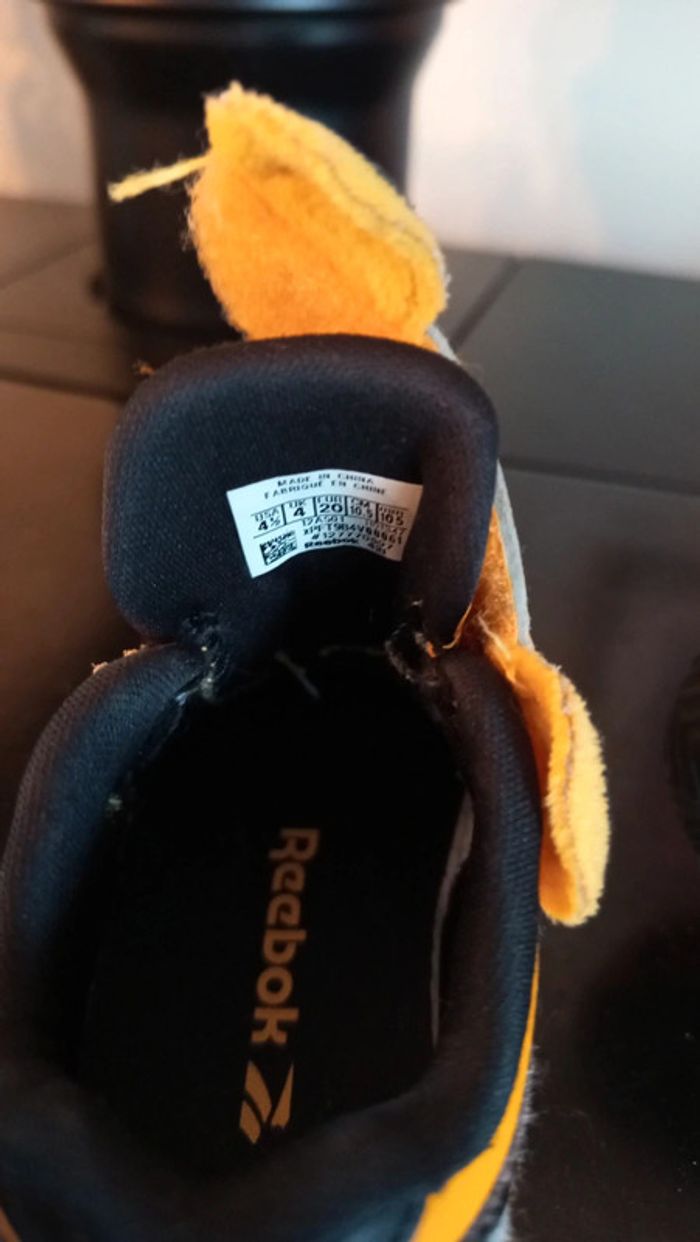 Basket taille 20 neuves - photo numéro 10