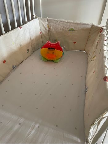 Tour de lit bébé