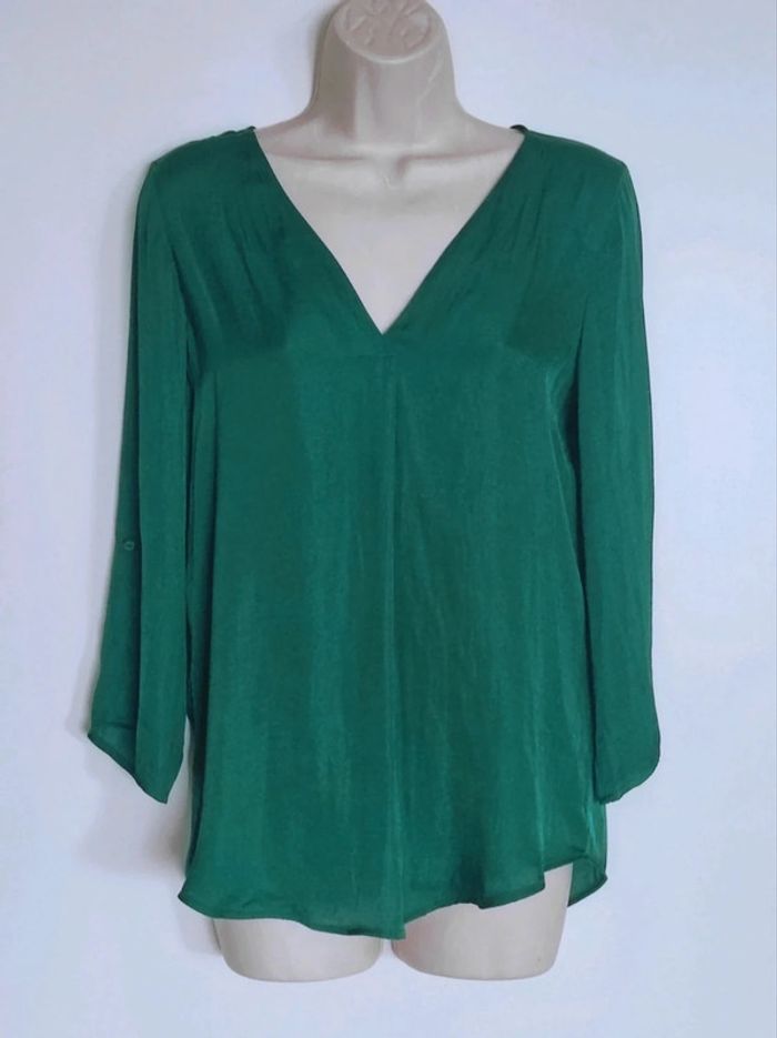 Blouse satin col V 3/4 vert sapin / Stradivarius - 36/S à 38/M - photo numéro 11