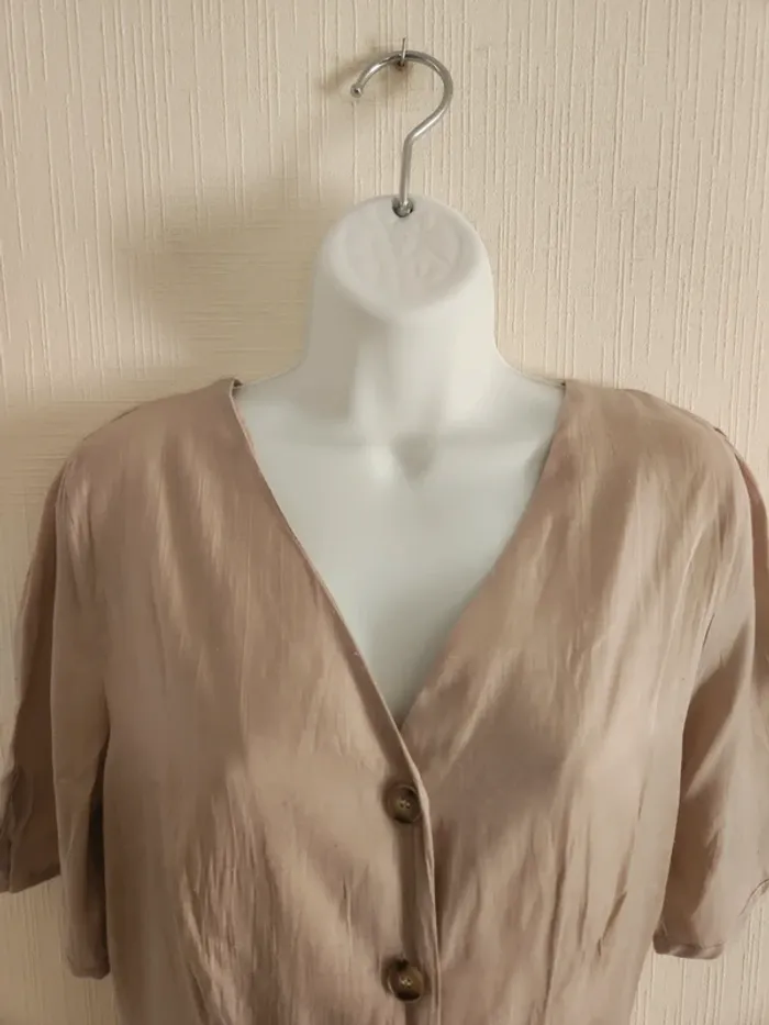 Blouse chemisier beige manches courtes Bachelorette S - photo numéro 4
