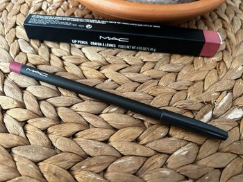 Crayon à lèvres MAC Neuf 