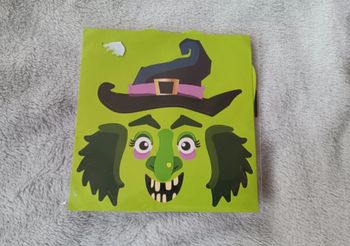 Ballon sorciere sur socle