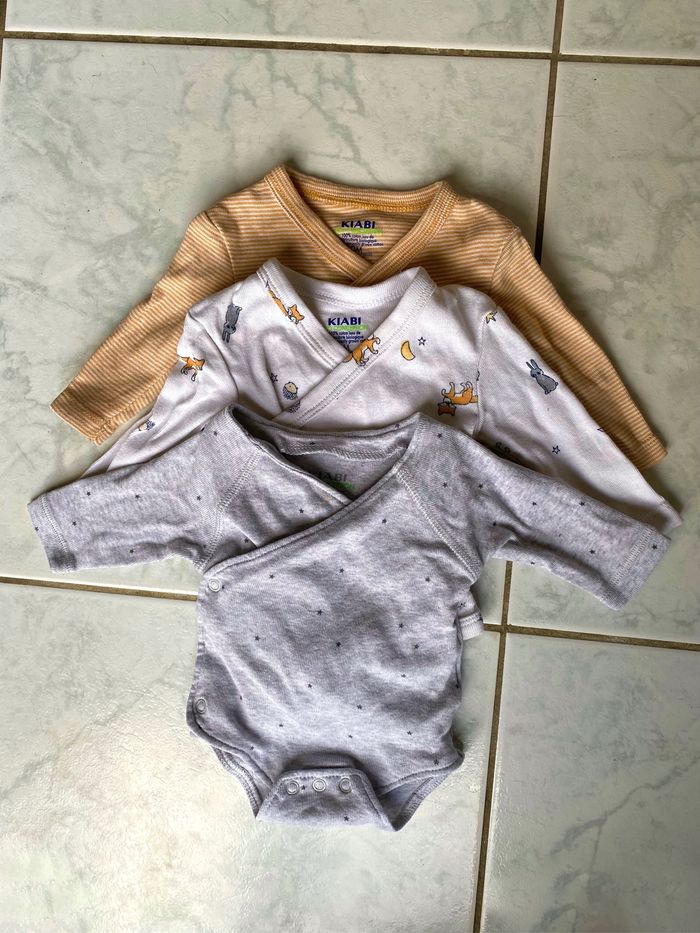 Lot de bodies kiabi