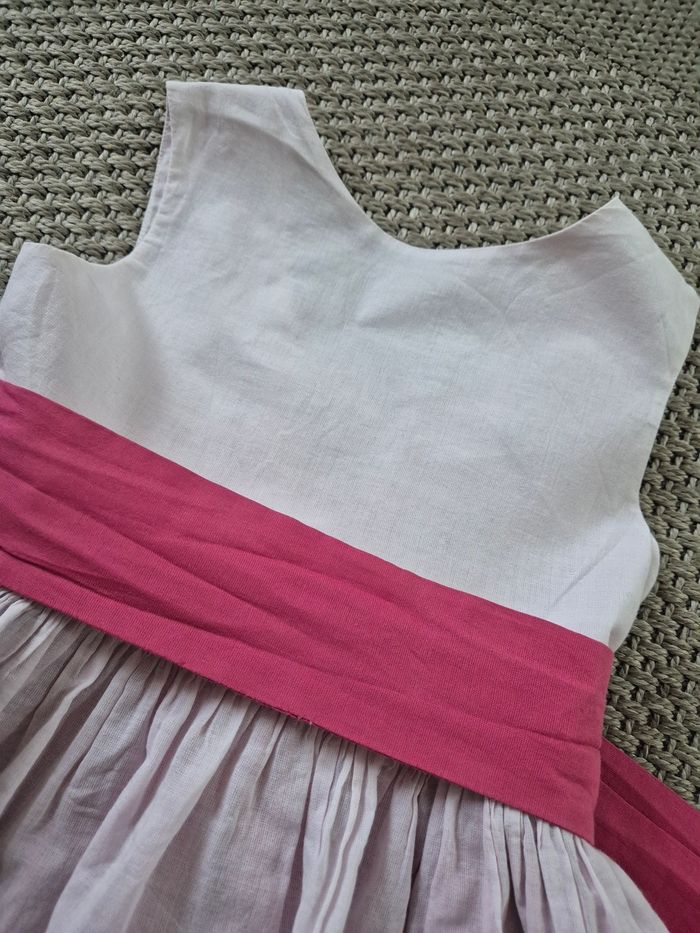 Robe cérémonie nœud fushia - 8 ans - photo numéro 2
