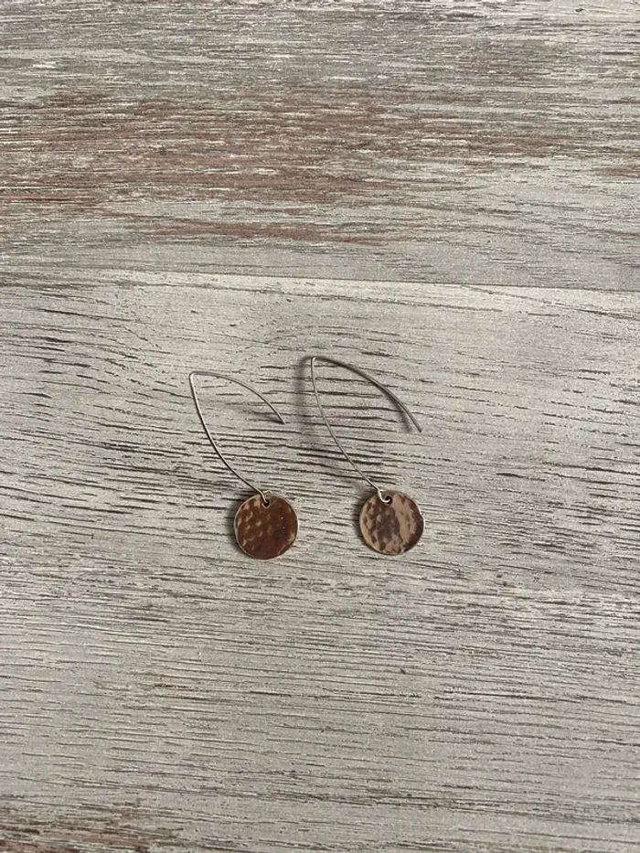 Boucles d’oreilles dorées