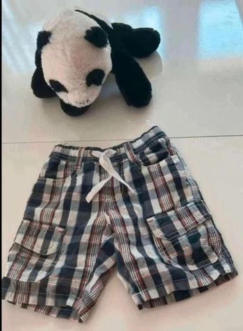 Short en  très  bon  état 2  ans 92 cm