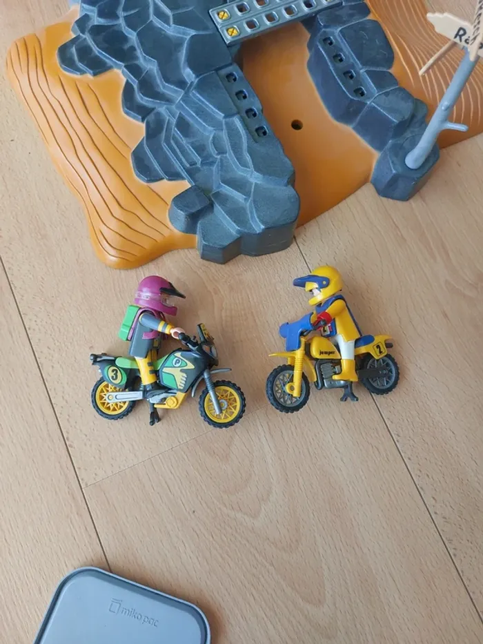 Playmobil moto rallye - photo numéro 2