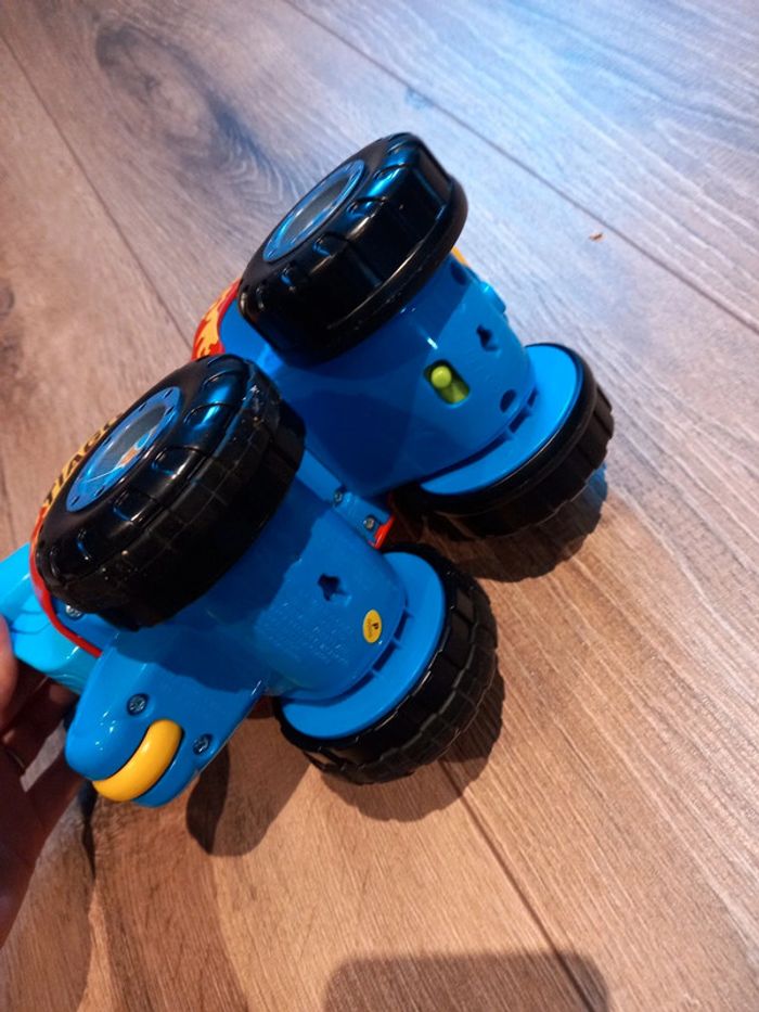 Tiago Maxi bolide - photo numéro 4