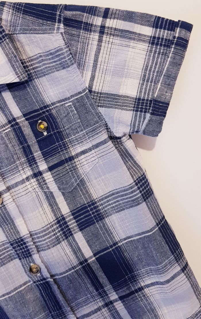 🦎 Chemise manches courtes en lin - Kiabi - 4 ans 🦎 - photo numéro 4