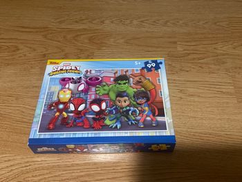 Puzzle spidey