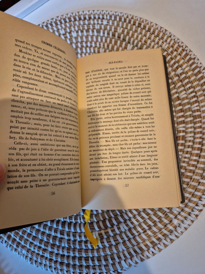 Livre collection crimes célèbres volume 3 de dumas - photo numéro 4