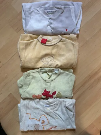Lot 4 pyjamas 1 pièce mixte