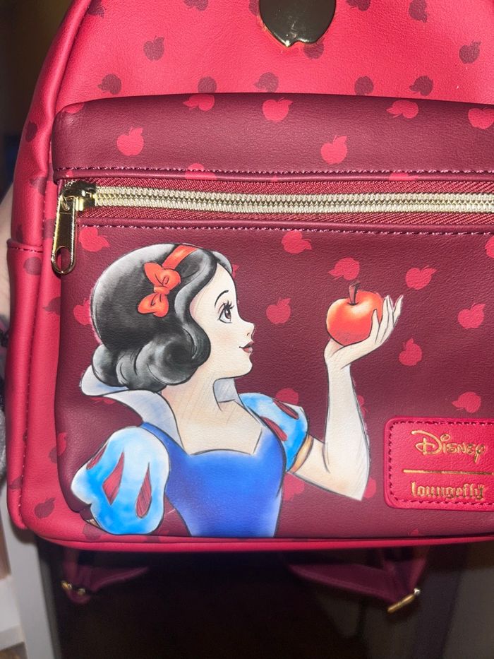 Sac loungefly blanche neige Disney - photo numéro 7