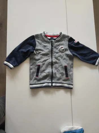 Veste 18 mois