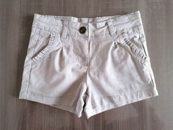 Short gris 4 ans