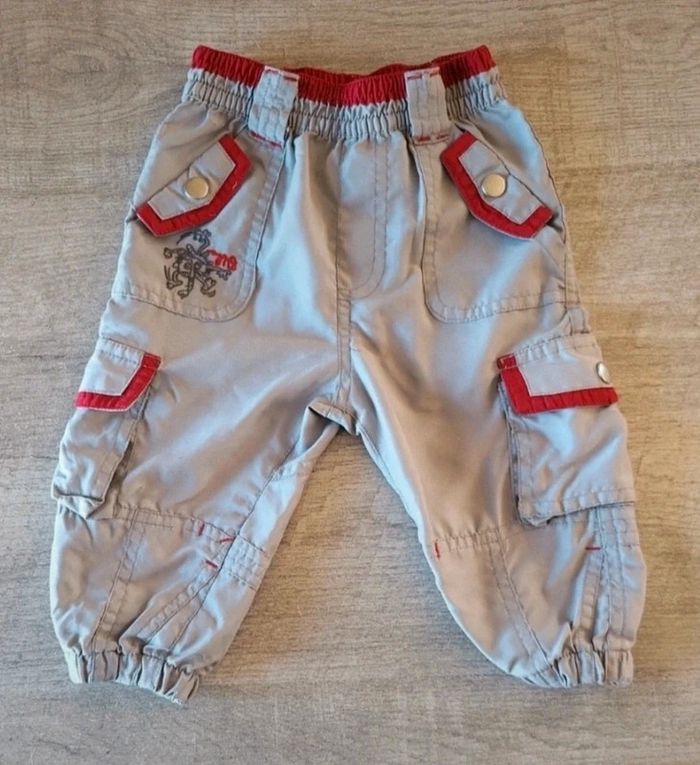 Pantalons bébé 18mois - photo numéro 2