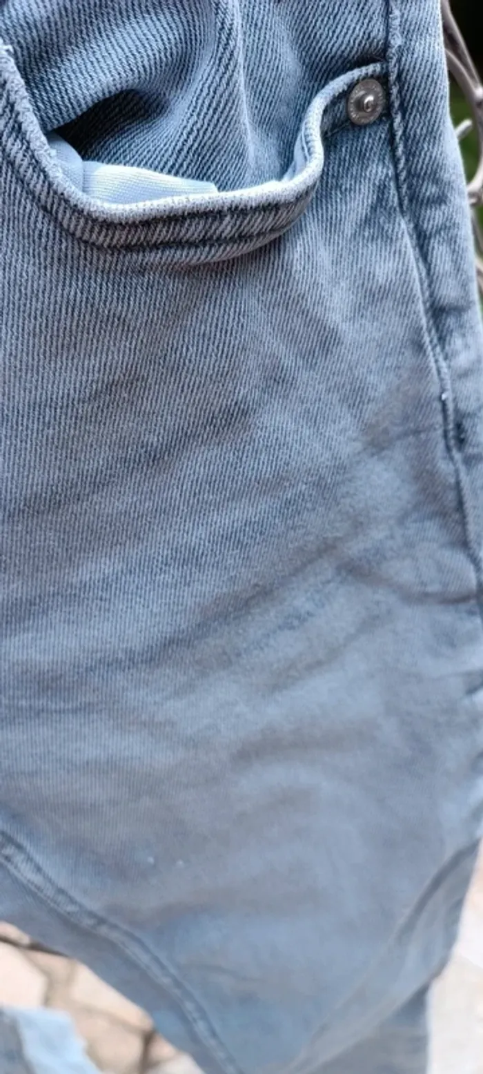 Jeans Zara taille 34 - photo numéro 3