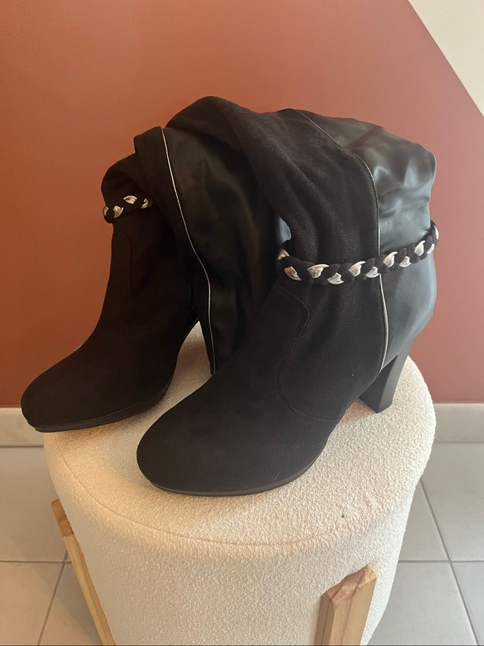 Bottes noires bi-matière Jacqueline Riu – T.39 (comme neuves) - photo numéro 3