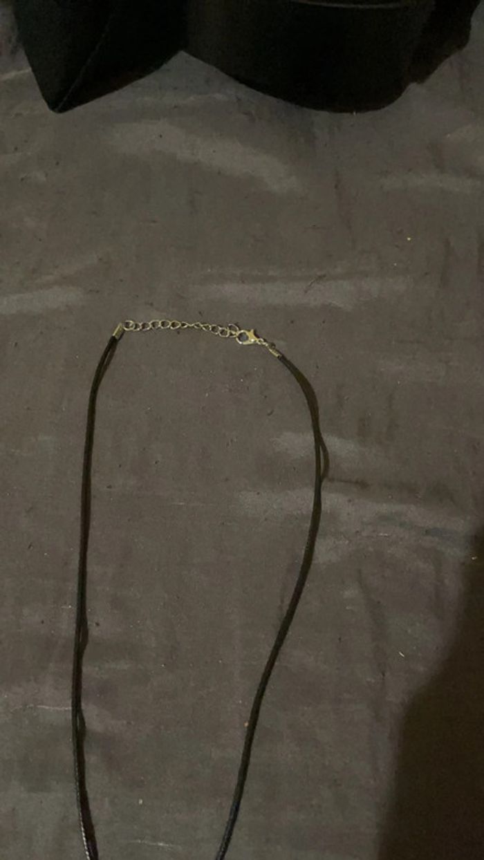 Collier pendentif rond avec images d’arbre - photo numéro 3