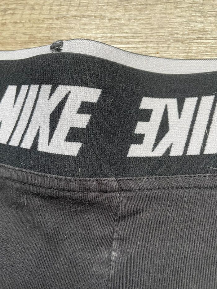 Legging de sport Nike Noir - Taille 38 - photo numéro 3
